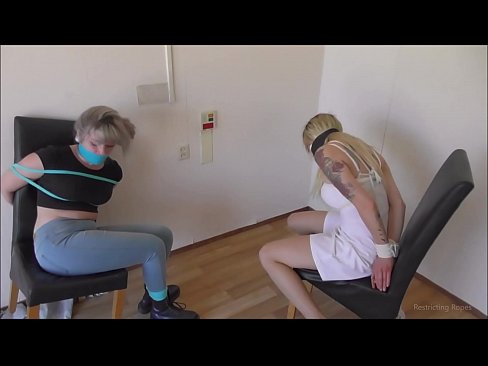 ❤️ Viciado / amarrado e amordaçado / donzela em apuros ️❌ Porno vídeo em porno pt-br.hentai-id-tv.ru ☑